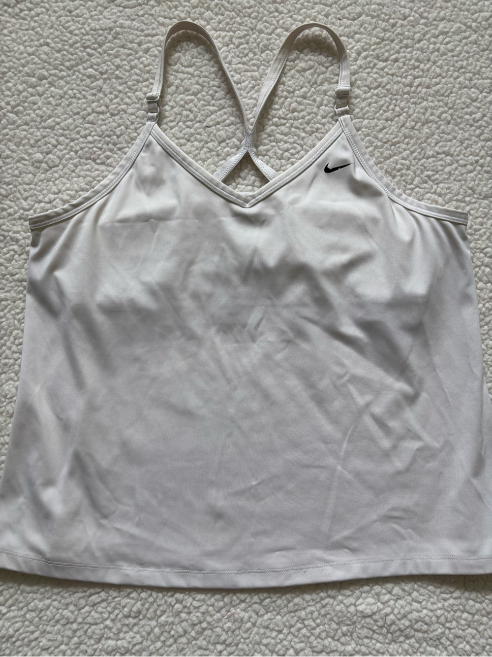 Nike Dri-FIT Indy Built-in Sports Bra Tank Top - White in XL activewear fitness